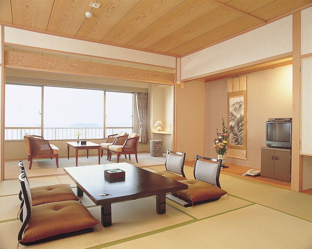 Kaiyoukaku Gamagori Exterior foto